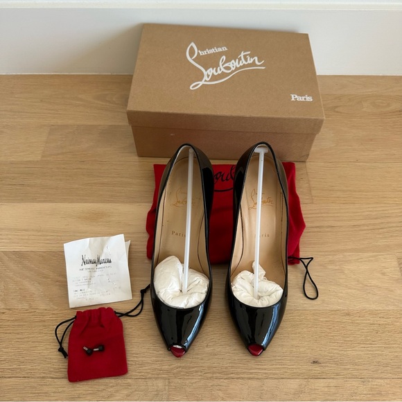 Goegeous Louboutin heels - Picture 1 of 6
